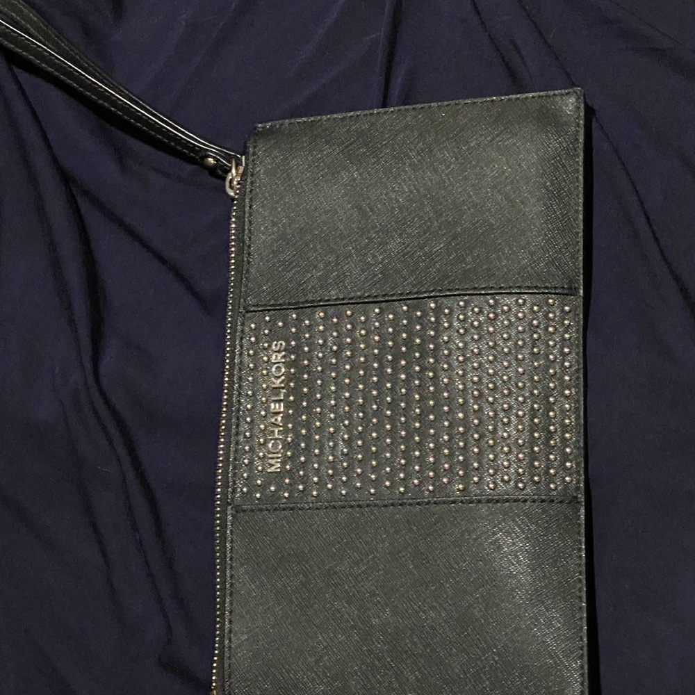 Large wristlet - Picture 3 of 4